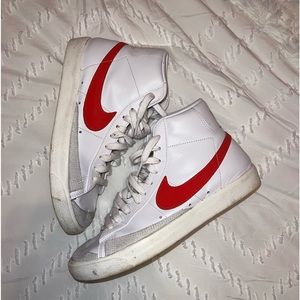 nike mid 77 blazers